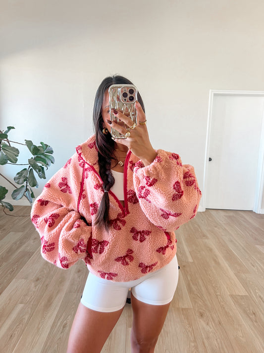 Bow Sherpa Pullover