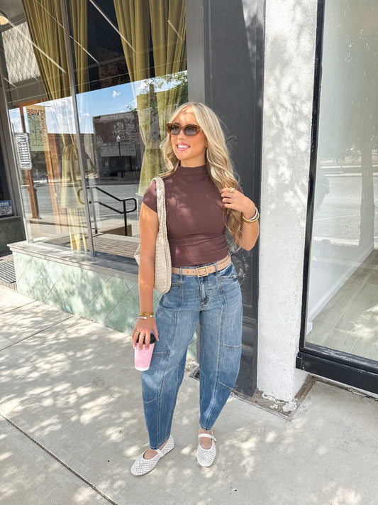 Anora Top