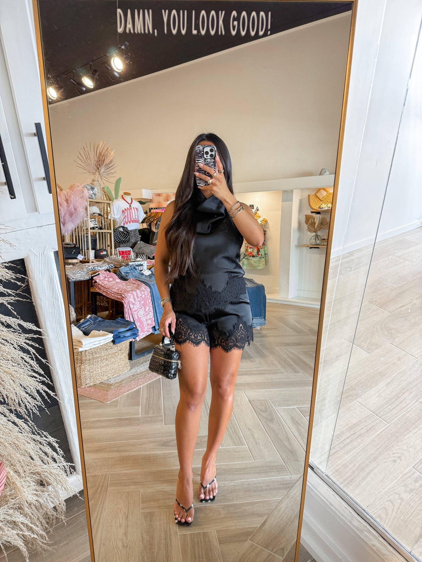 Outings Lace Shorts