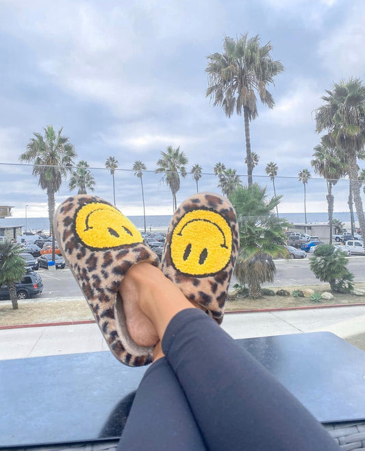 Leopard Smile Slippers